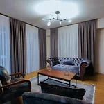 Bushi & 5* Skopje