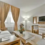 Hotel Bushi &