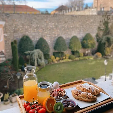 Hotel Bushi Resort&spa Skopje