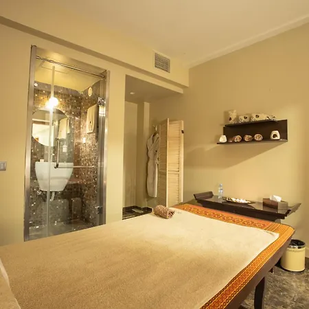 Bushi & Hotel 5*
